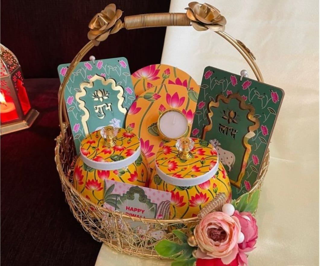 Brass Hamper with Pichwai Diyas